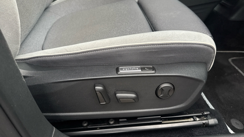 Volkswagen ID.3 150kW Tour Pro S 77kWh 5dr Auto Electric Hatchback